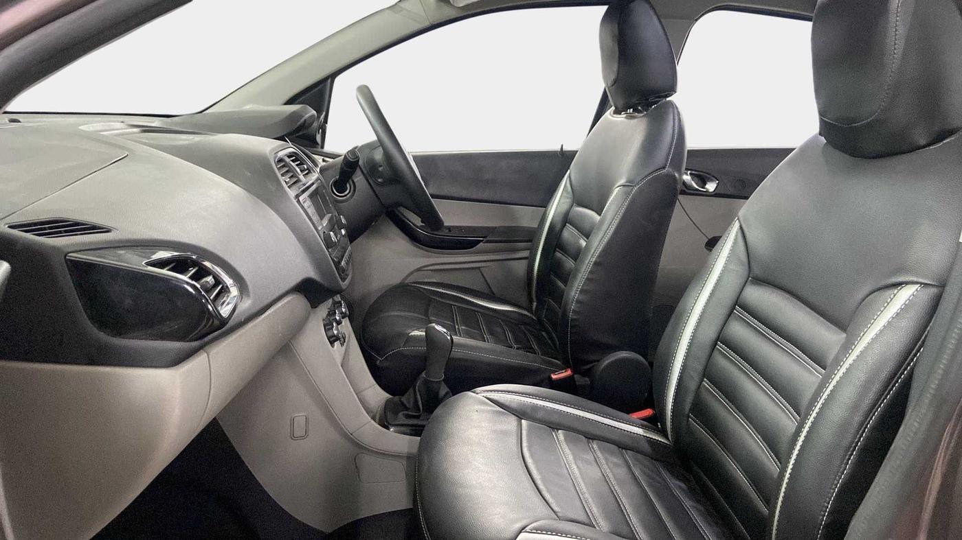 2019 Tata Tiago XZ PETROL, Petrol, Manual, 60,779 km, Right Side Front Door Cabin