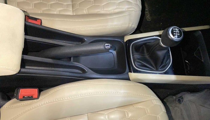 2021 Honda City 1.5L I-VTEC V MT 5TH GEN, Petrol, Manual, 17,440 km, Gear Lever