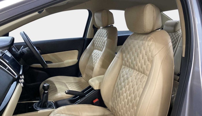 2021 Honda City 1.5L I-VTEC V MT 5TH GEN, Petrol, Manual, 17,440 km, Right Side Front Door Cabin
