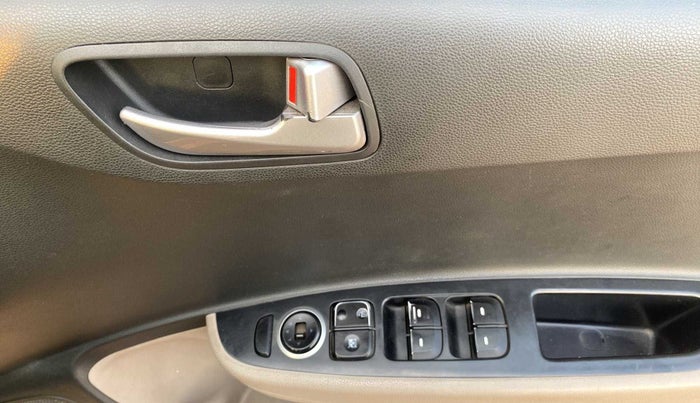 2015 Hyundai Grand i10 ASTA (O) 1.2 KAPPA VTVT, Petrol, Manual, 62,235 km, Driver Side Door Panels Control