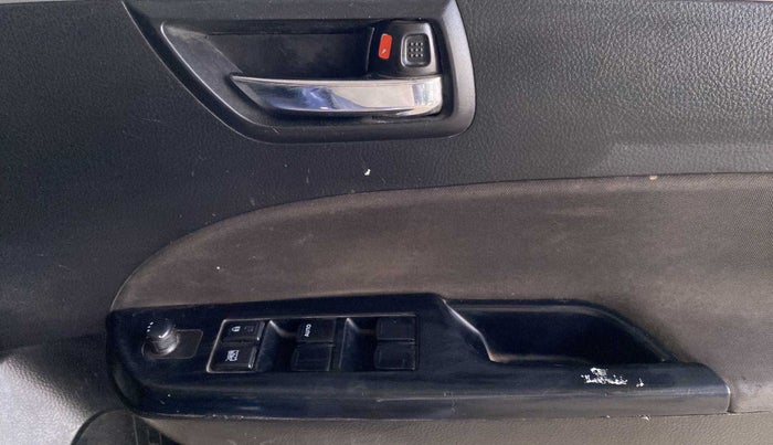 2012 Maruti Swift VXI, Petrol, Manual, 56,132 km, Driver Side Door Panels Control