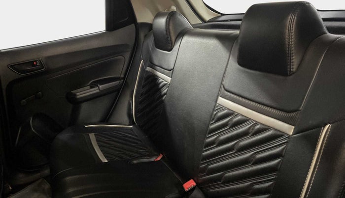 2019 Maruti Swift LXI, Petrol, Manual, 1,06,184 km, Right Side Rear Door Cabin