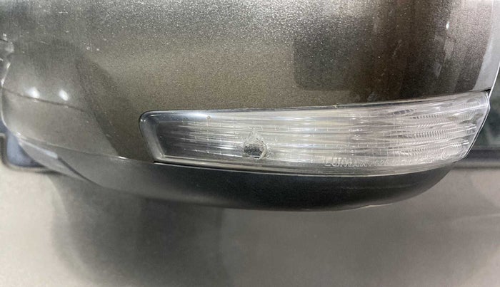 2019 Maruti Swift VXI, Petrol, Manual, 35,130 km, Left rear-view mirror - Indicator light has minor damage