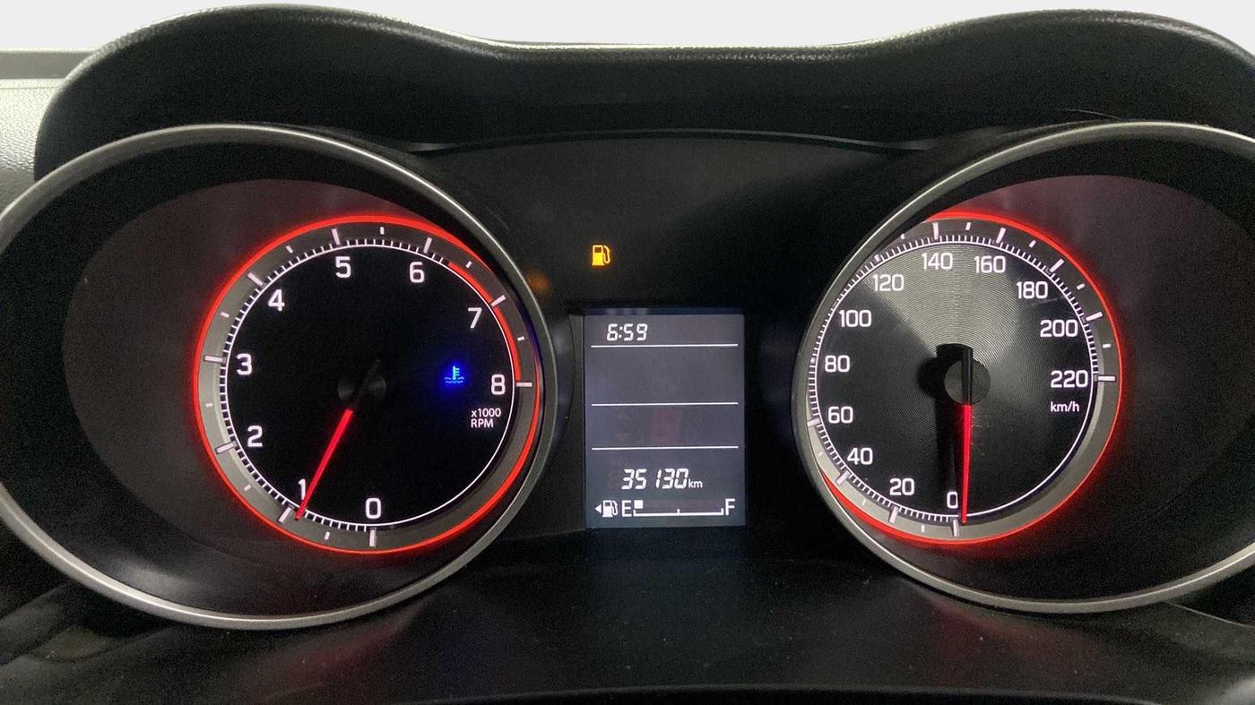 2019 Maruti Swift VXI, Petrol, Manual, 35,130 km, Odometer Image