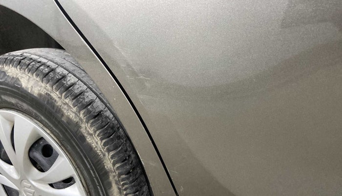 2019 Maruti Swift VXI, Petrol, Manual, 35,130 km, Right rear door - Minor scratches