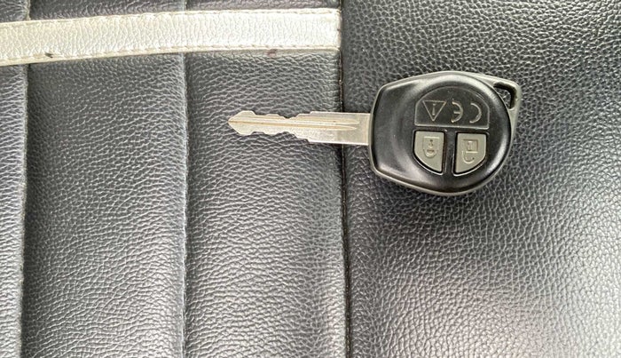 2020 Maruti S PRESSO VXI, Petrol, Manual, 8,449 km, Key Close Up