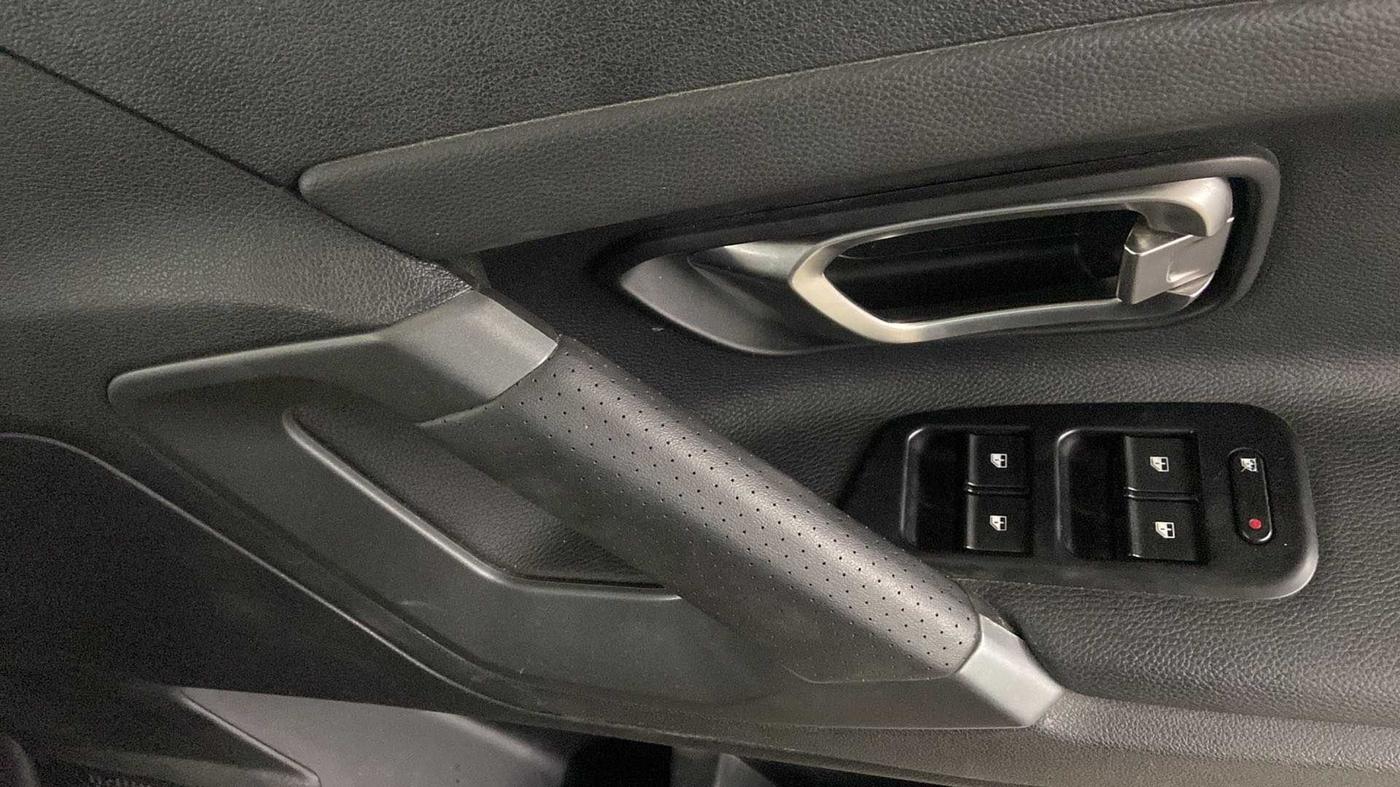 2020 Tata Harrier XZ PLUS 2.0L DARK EDITION, Diesel, Manual, 52,809 km, Driver Side Door Panels Control