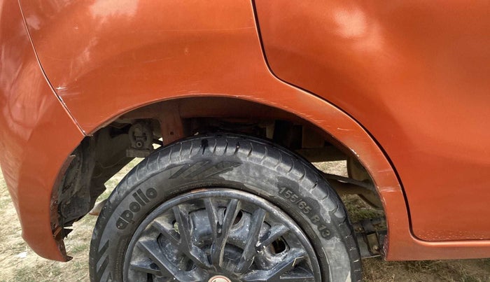 2015 Maruti Alto K10 VXI, Petrol, Manual, 90,649 km, Right quarter panel - Minor scratches
