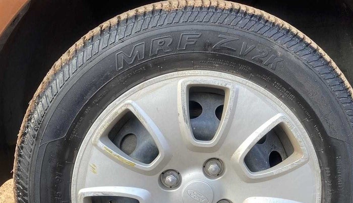 2019 Ford Ecosport TREND 1.5L PETROL, Petrol, Manual, 16,817 km, Left front tyre - Minor crack