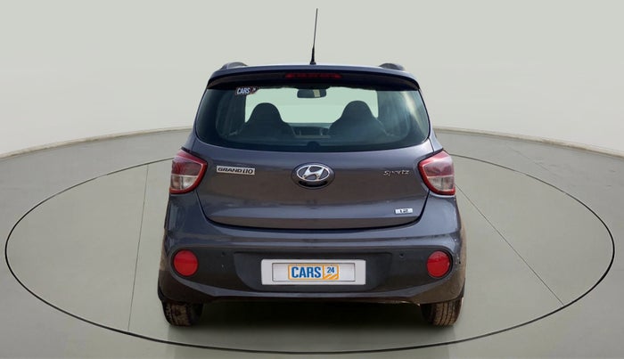 2018 Hyundai Grand i10 SPORTZ 1.2 KAPPA VTVT, Petrol, Manual, 33,243 km, Back/Rear