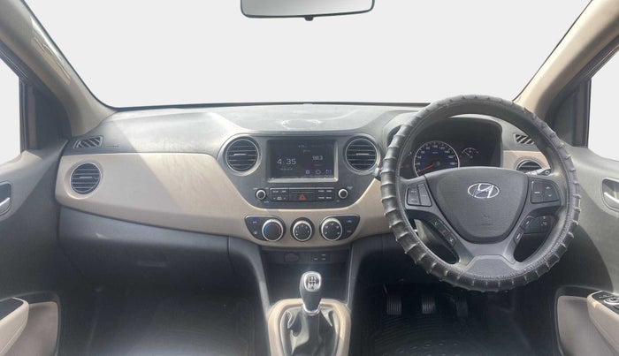 2018 Hyundai Grand i10 SPORTZ 1.2 KAPPA VTVT, Petrol, Manual, 33,243 km, Dashboard