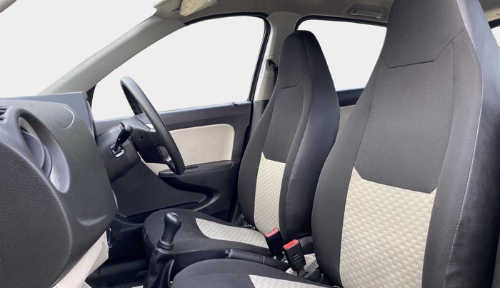 2022 Maruti Alto LXI O, Petrol, Manual, 3,890 km, Right Side Front Door Cabin