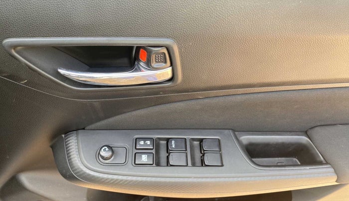 2022 Maruti Swift VXI, Petrol, Manual, 1,775 km, Driver Side Door Panels Control