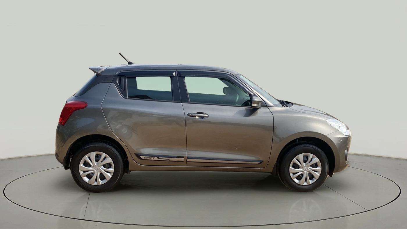 2022 Maruti Swift VXI, Petrol, Manual, 1,775 km, Right Side View