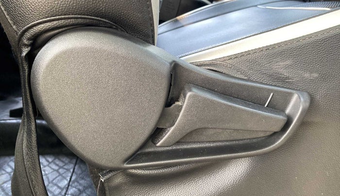 2021 Maruti S PRESSO VXI+, Petrol, Manual, 2,121 km, Driver Side Adjustment Panel