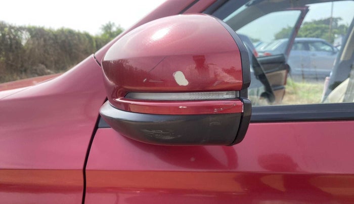 2018 Honda Amaze 1.2L I-VTEC VX, Petrol, Manual, 40,837 km, Left rear-view mirror - Cover has minor damage