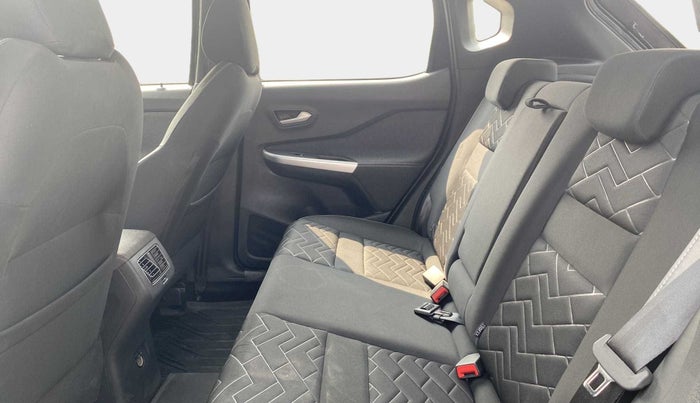 2021 Nissan MAGNITE XV PREMIUM, Petrol, Manual, 17,252 km, Right Side Rear Door Cabin
