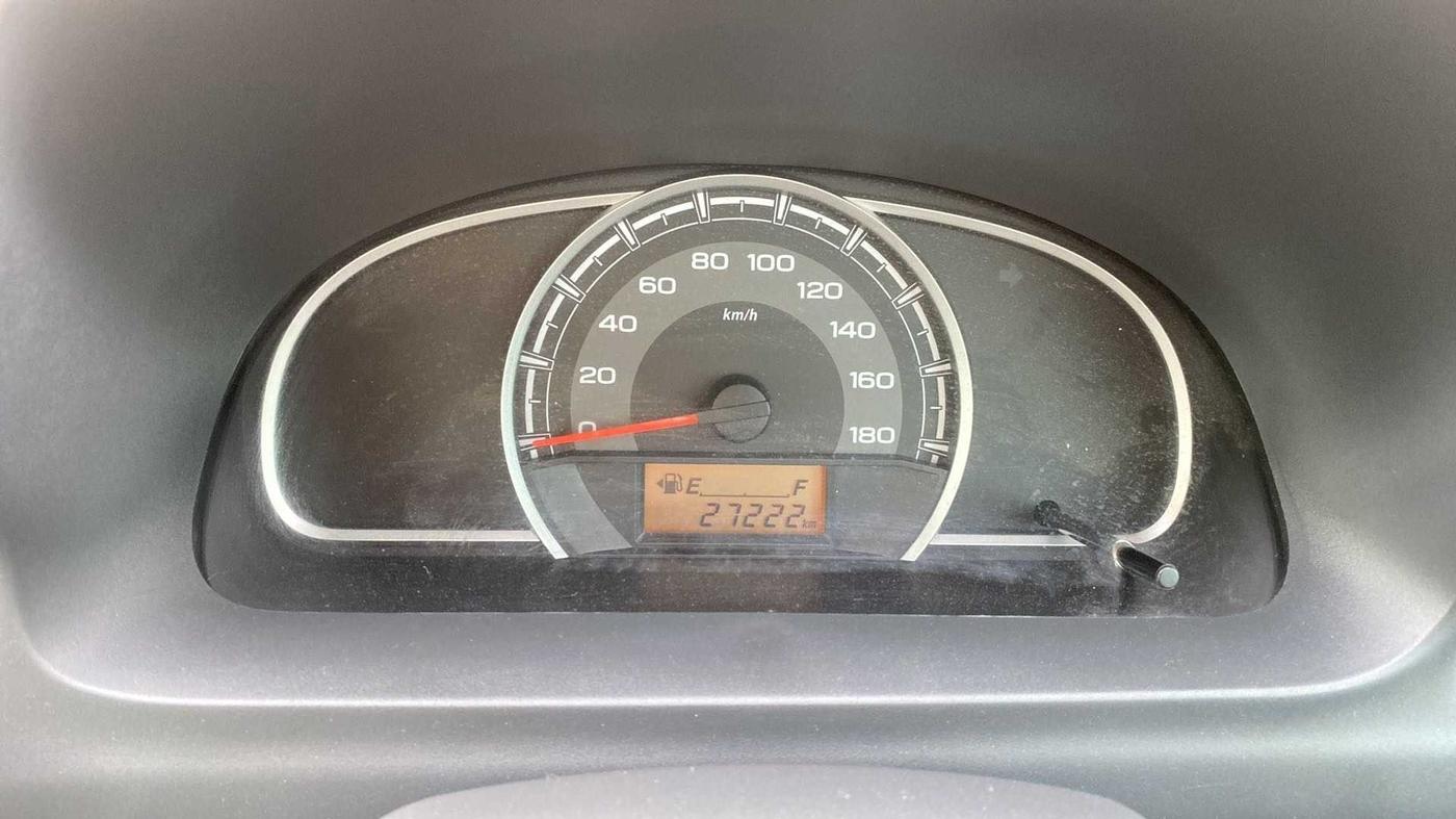 2016 Maruti Alto 800 LXI, Petrol, Manual, 27,186 km, Odometer Image