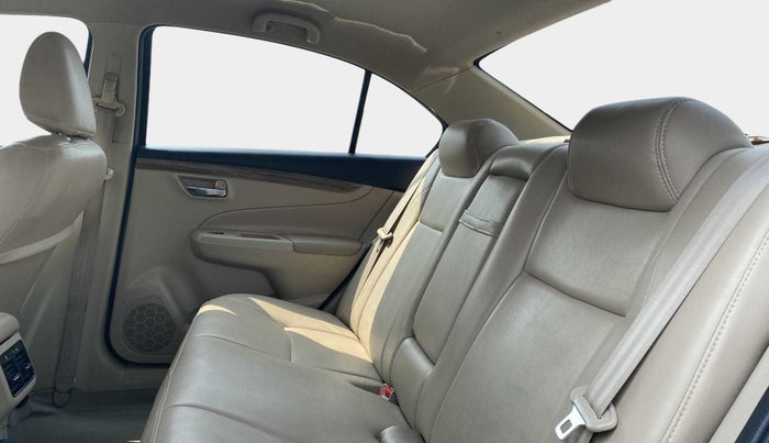 2019 Maruti Ciaz SIGMA 1.5 SHVS MT  PETROL, Petrol, Manual, 25,000 km, Right Side Rear Door Cabin