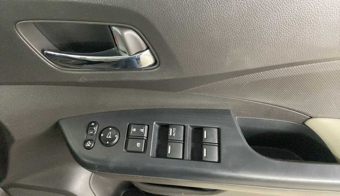 2018 Honda CRV 2.4L 2WD AT, Petrol, Automatic, 27,113 km, Driver Side Door Panels Control