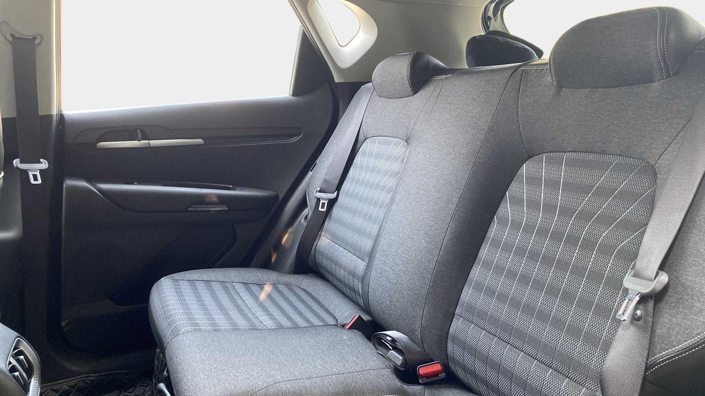 2022 KIA SONET HTK PLUS 1.0 IMT, Petrol, Manual, 4,771 km, Right Side Rear Door Cabin