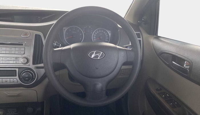 2011 Hyundai i20 MAGNA 1.4 CRDI, Diesel, Manual, 81,095 km, Steering Wheel Close Up