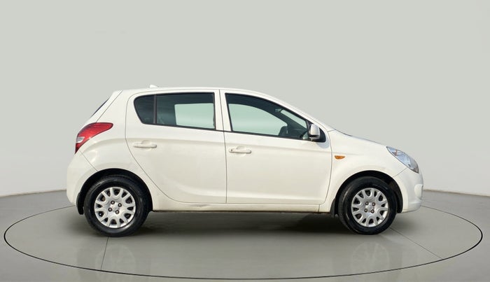 2011 Hyundai i20 MAGNA 1.4 CRDI, Diesel, Manual, 81,095 km, Right Side View
