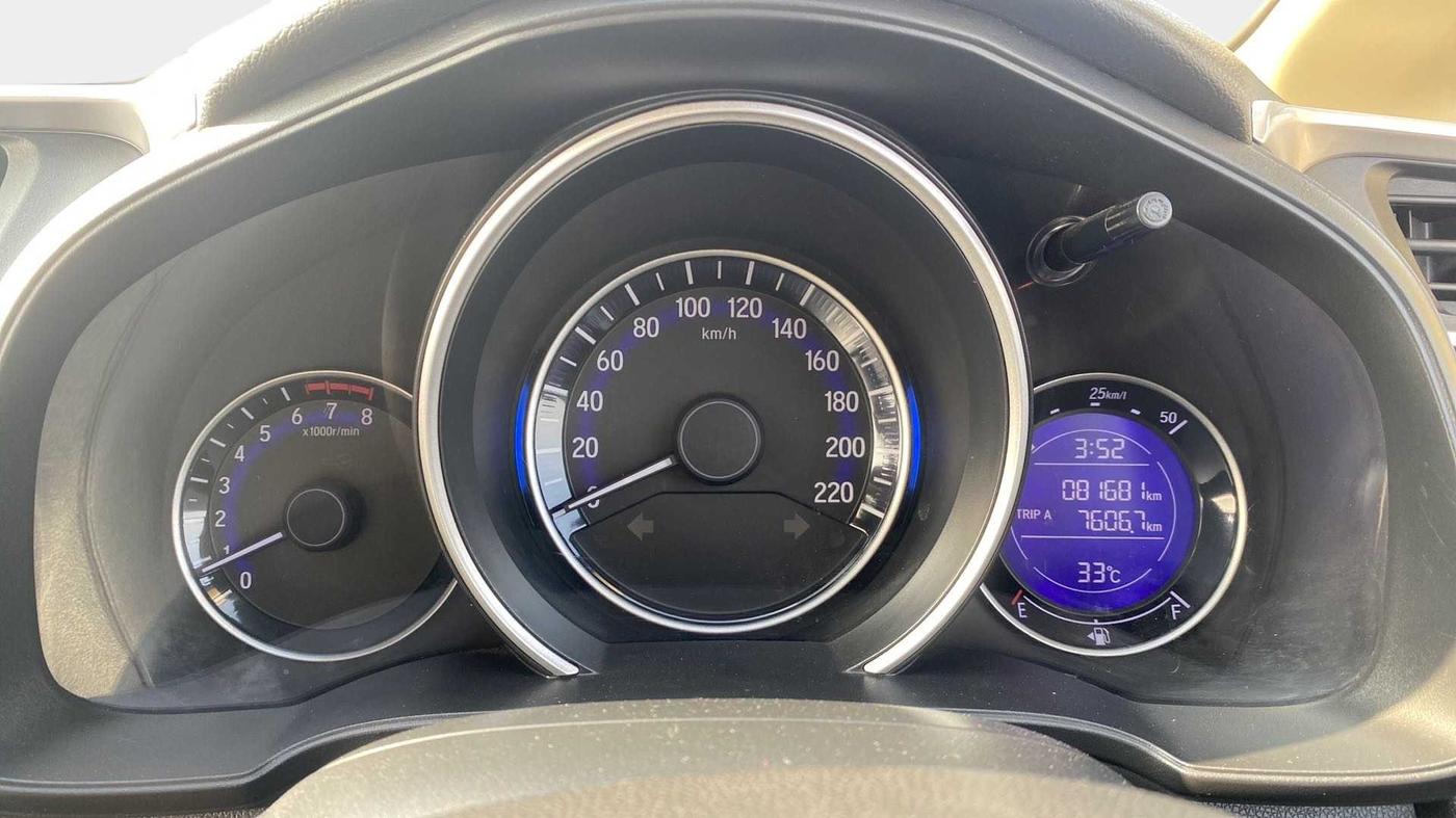 2015 Honda Jazz 1.2L I-VTEC V, Petrol, Manual, 81,662 km, Odometer Image