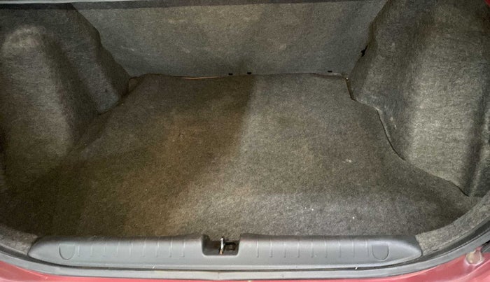 2018 Honda Amaze 1.2L I-VTEC S, Petrol, Manual, 31,904 km, Boot Inside