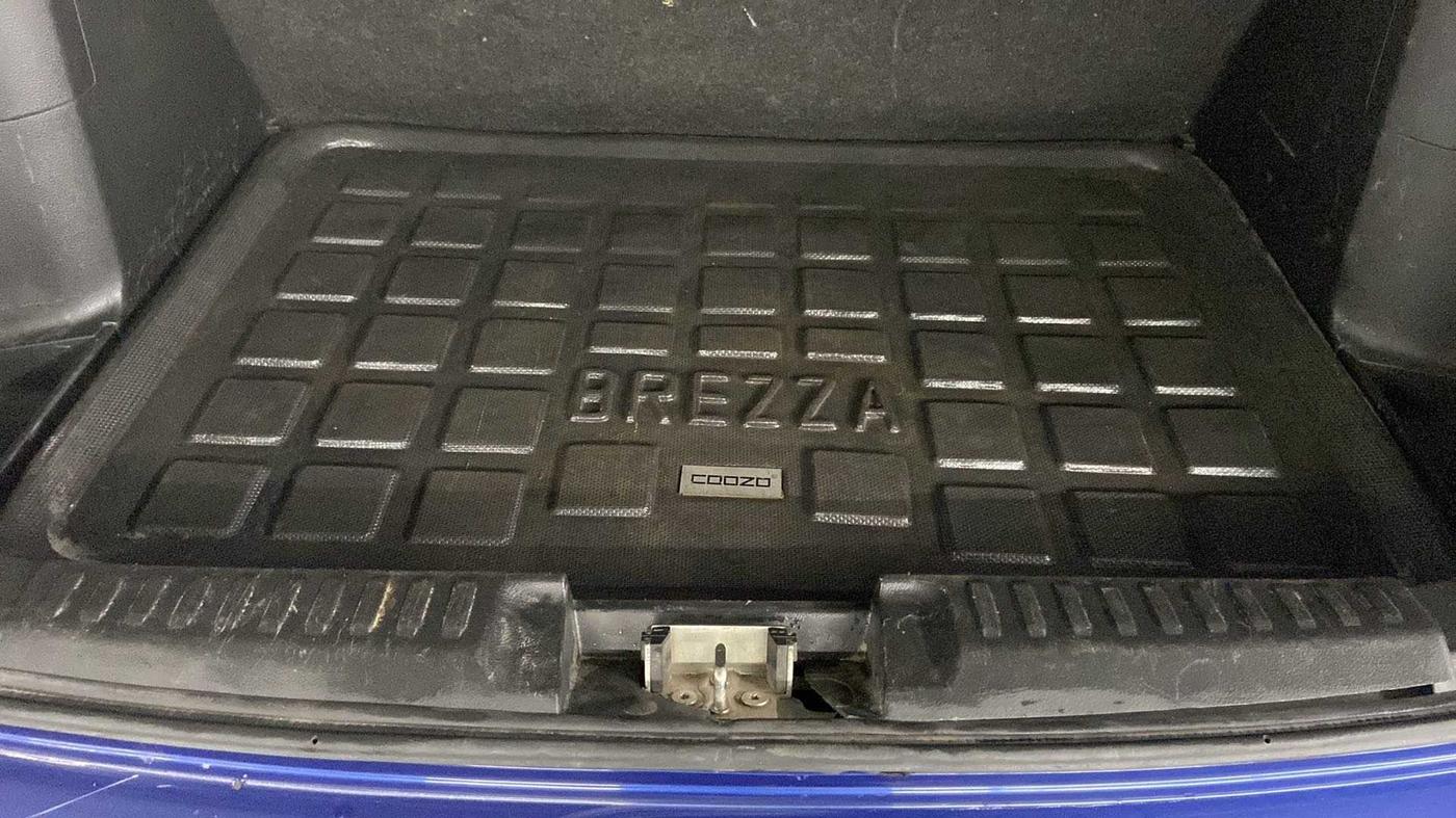2021 Maruti Vitara Brezza LXI, Petrol, Manual, 34,762 km, Boot Inside
