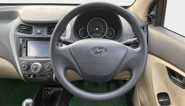 2017 Hyundai Eon MAGNA+ SE, Petrol, Manual, 42,874 km, Steering Wheel Close Up