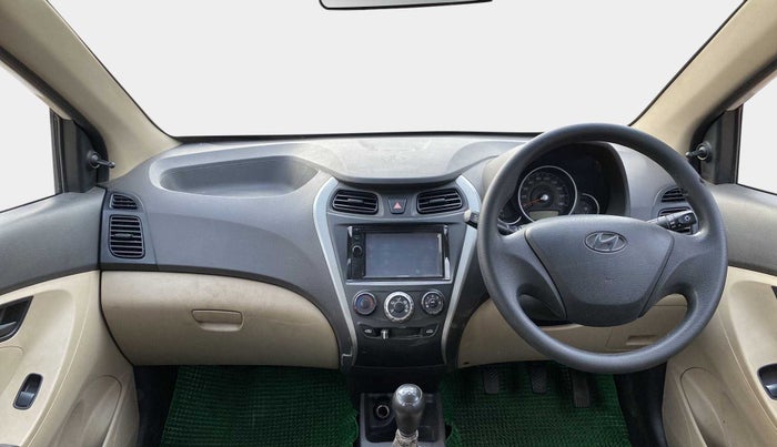 2017 Hyundai Eon MAGNA+ SE, Petrol, Manual, 42,874 km, Dashboard