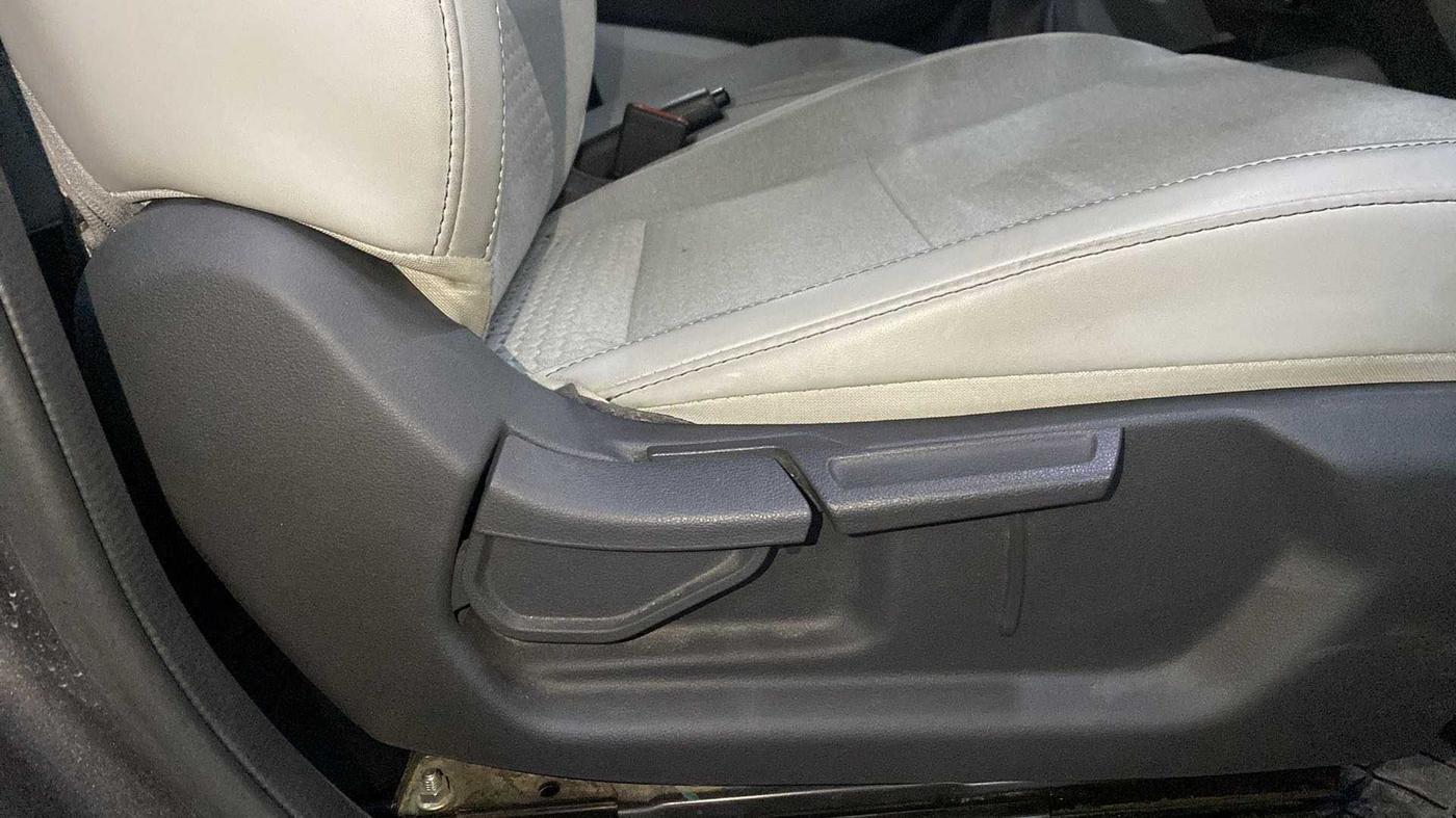 2021 Hyundai GRAND I10 NIOS MAGNA 1.2 KAPPA VTVT, Petrol, Manual, 27,381 km, Driver Side Adjustment Panel