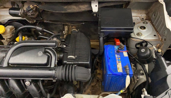 2017 Renault Kwid RXL 1.0, Petrol, Manual, 1,17,575 km, Engine View - Left