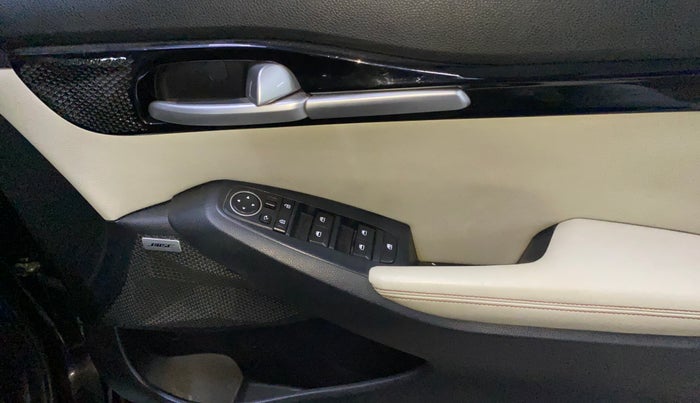 2020 KIA SELTOS GTX PLUS DCT 1.4 PETROL, Petrol, Automatic, 91,899 km, Driver Side Door Panels Control