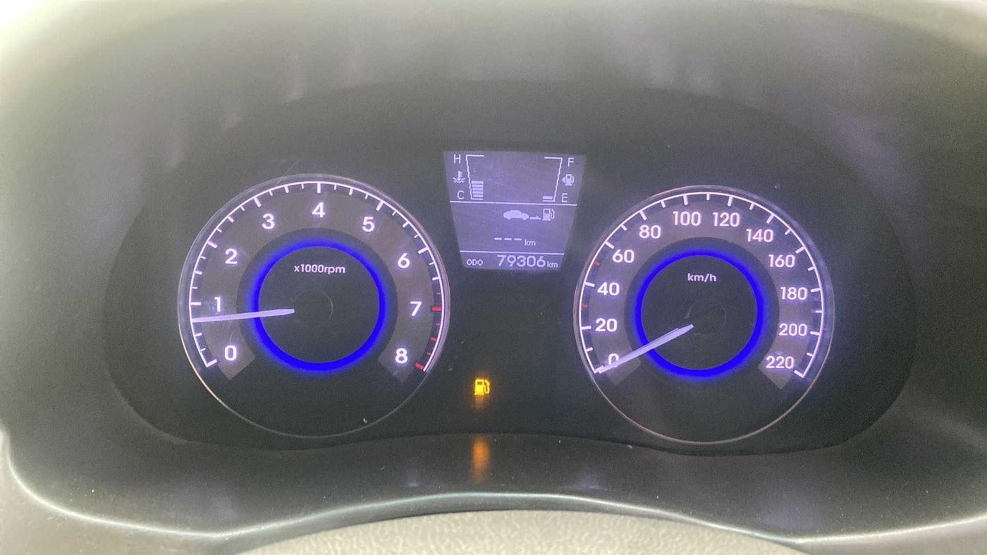 2015 Hyundai Verna FLUIDIC 4S 1.6 VTVT S(O), Petrol, Manual, 79,281 km, Odometer Image