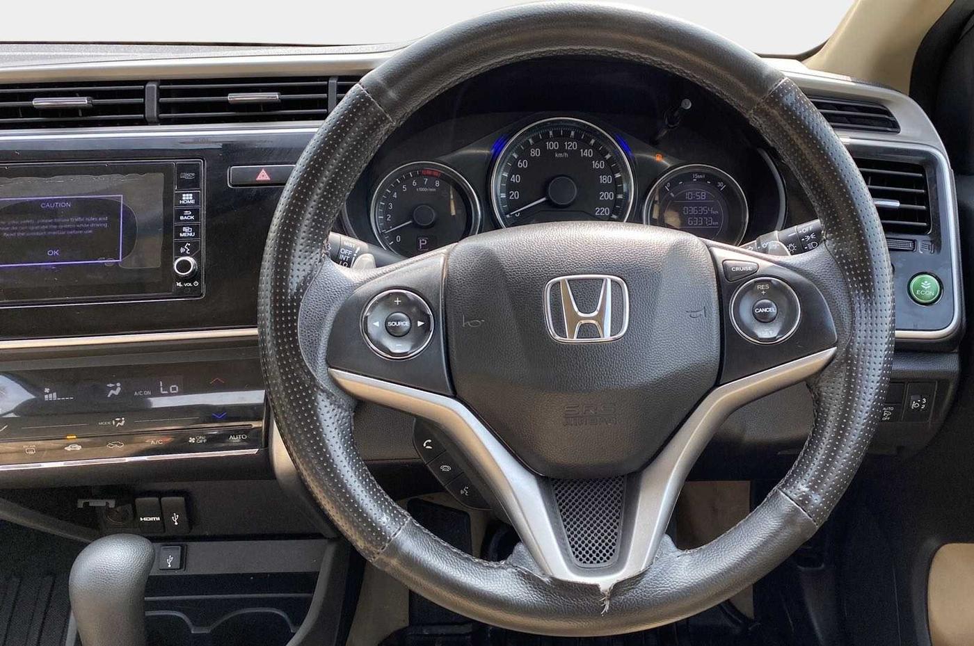 2017 Honda City 1.5L I-VTE V CVT, Petrol, Automatic, 36,351 km, Steering Wheel Close Up