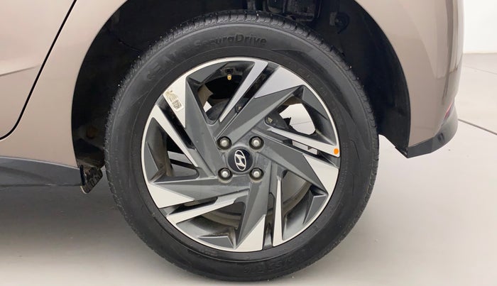 2020 Hyundai NEW I20 ASTA (O) 1.0 TURBO GDI DCT, Petrol, Automatic, 33,172 km, Left Rear Wheel