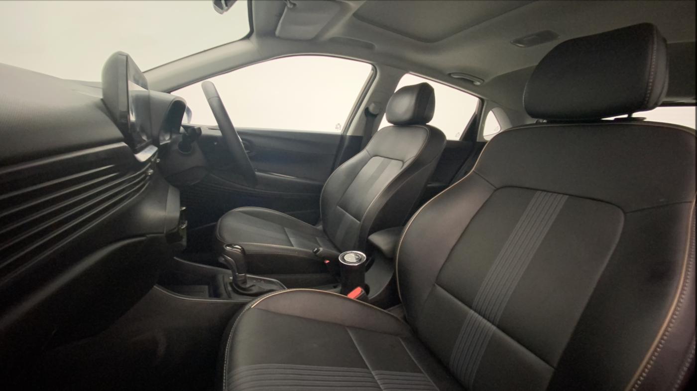 2020 Hyundai NEW I20 ASTA (O) 1.0 TURBO GDI DCT, Petrol, Automatic, 33,172 km, Right Side Front Door Cabin