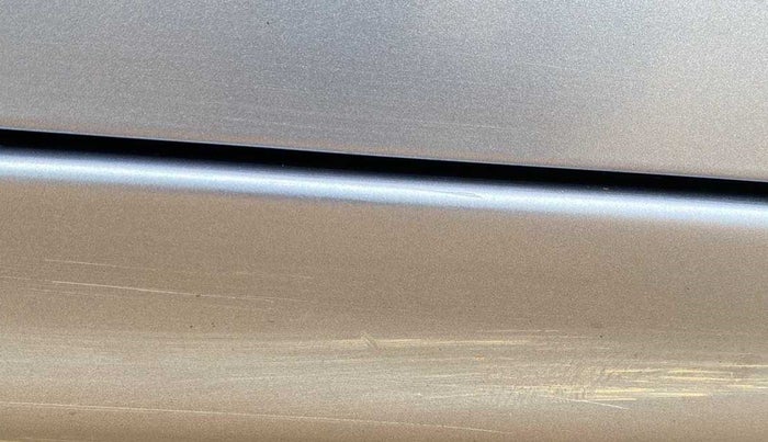 2018 Maruti Wagon R 1.0 VXI, Petrol, Manual, 5,681 km, Left running board - Slightly dented