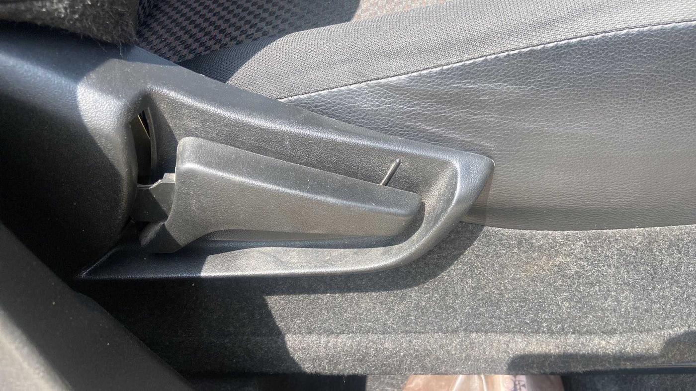 2020 Maruti S PRESSO VXI (O) AMT, Petrol, Automatic, 15,512 km, Driver Side Adjustment Panel