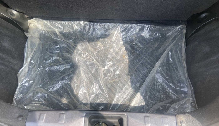 2020 Maruti S PRESSO VXI (O) AMT, Petrol, Automatic, 15,512 km, Boot Inside