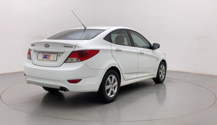 2011 Hyundai Verna FLUIDIC 1.6 CRDI EX, Diesel, Manual, 1,32,879 km, Right Back Diagonal