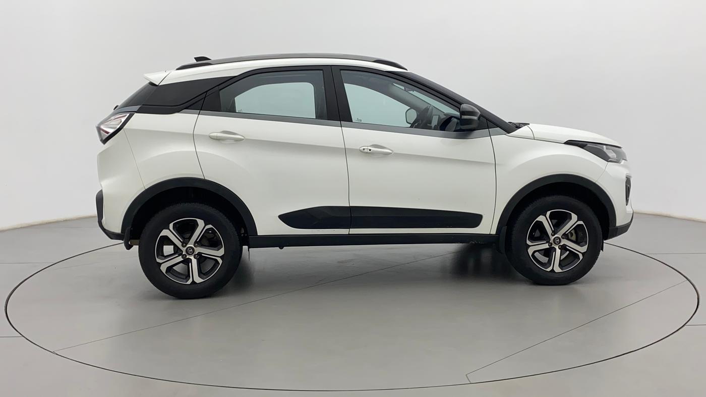 2022 Tata NEXON XZ PLUS PETROL SUNROOF, Petrol, Manual, 12,133 km, Right Side View