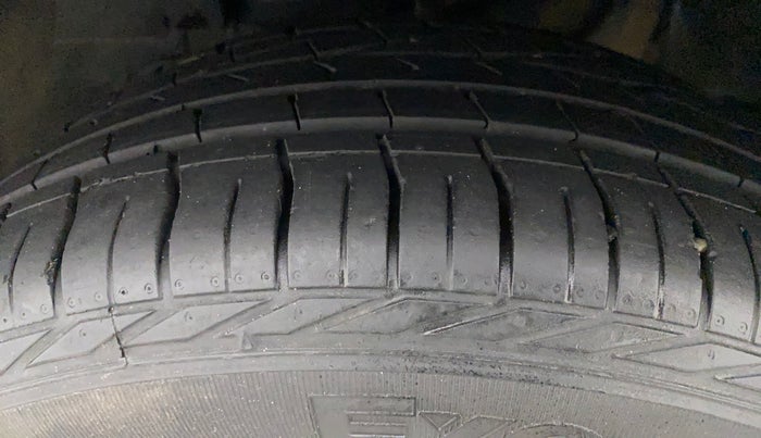 2022 Tata NEXON XZ PLUS PETROL SUNROOF, Petrol, Manual, 12,133 km, Left Front Tyre Tread