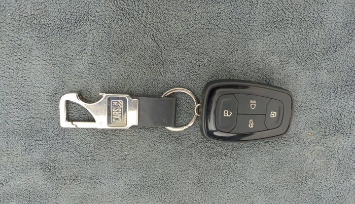 2022 Tata NEXON XZ PLUS PETROL SUNROOF, Petrol, Manual, 12,133 km, Key Close Up