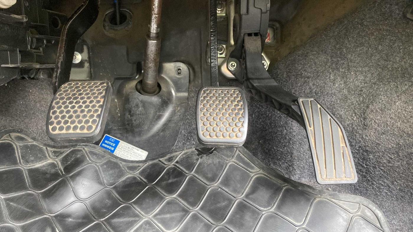 2015 Maruti Alto K10 VXI, Petrol, Manual, 31,316 km, Pedals