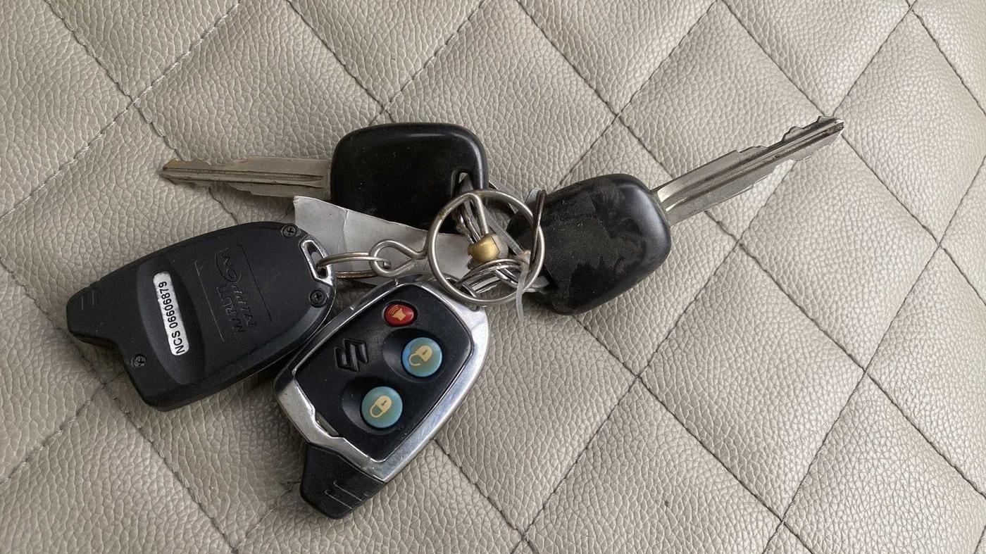2015 Maruti Alto K10 VXI, Petrol, Manual, 31,316 km, Key Close Up