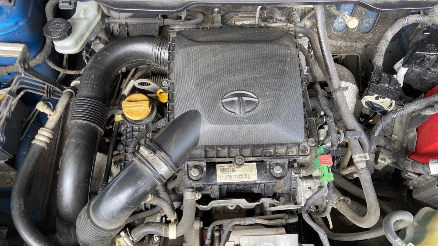 2017 Tata NEXON XZ PLUS PETROL, Petrol, Manual, 88,138 km, Open Bonet