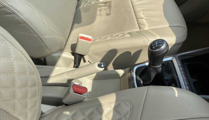 2022 Maruti Dzire ZXI Plus, Petrol, Manual, 14,111 km, Gear Lever